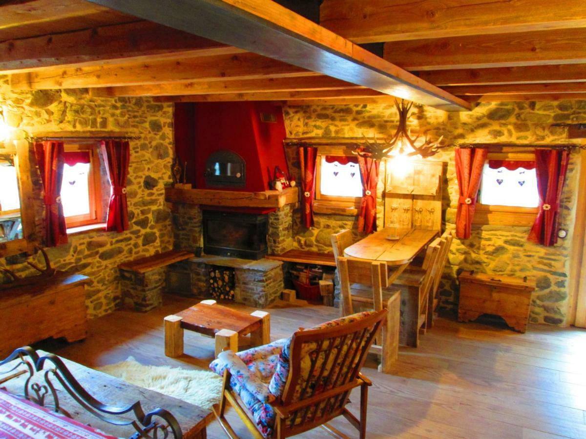 Chalet Cuore Selvatico Monno Exterior foto